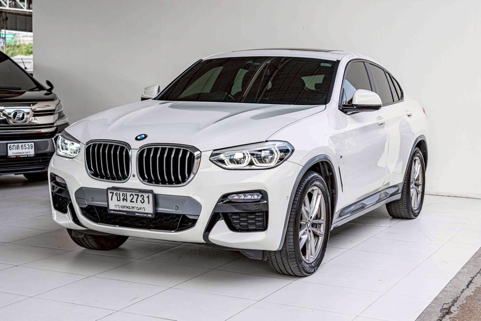 รหัสรถ NP2731 รุ่นรถ : BMW X4 XDRIVE20d M SPORT ปีรถ : 2021 7