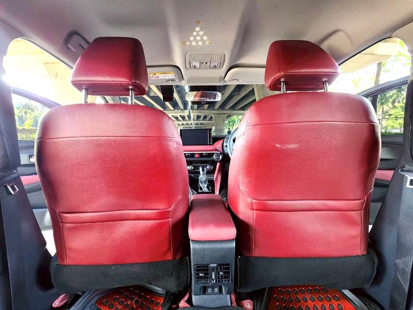 ขายรถ Toyota Yaris Ativ 1.2 Premium Luxury ปี 2024 สีเทา เกียร์ออโต้ 14