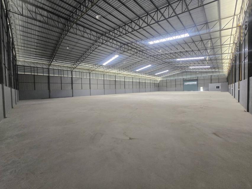 ให้เช่าโรงงาน / โกดัง / คลังสินค้า ขนาด 1,800 ตร.ม. ถึง 8,000  ตร.ม. ทำเลพระราม 2 กม.25 (บางน้ำจืด สมุทรสาคร) 8