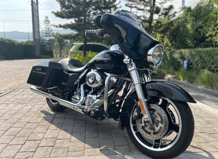 2011 Harley-Davidson Street glide 4