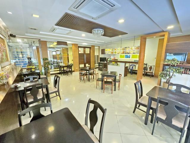 สุขุมวิท50 BigC Extraอ่อนนุช ฟรีค่าเซ้ง ร้านอาหารพร้อมครัวใหญ่114ตร.ม. ที่ถูกที่สุด ในโรงแรม 210 ห้อง BTSอ่อนนุช 350ม. เ 3