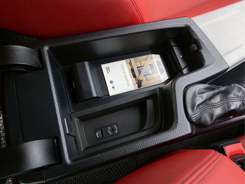 รหัสรถ PBG9999 BMW 330e M Sport Plug-in Hybrid ปี 2016 สีขาว 17