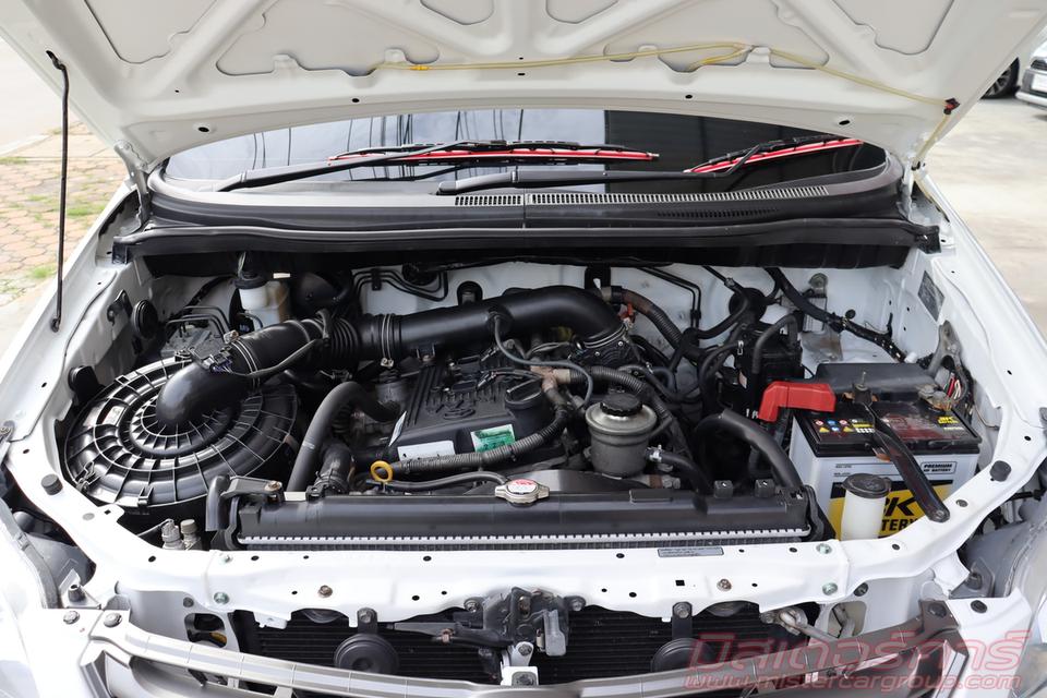 2013  TOYOTA INNOVA 2.0 V ( 5580 ) 8