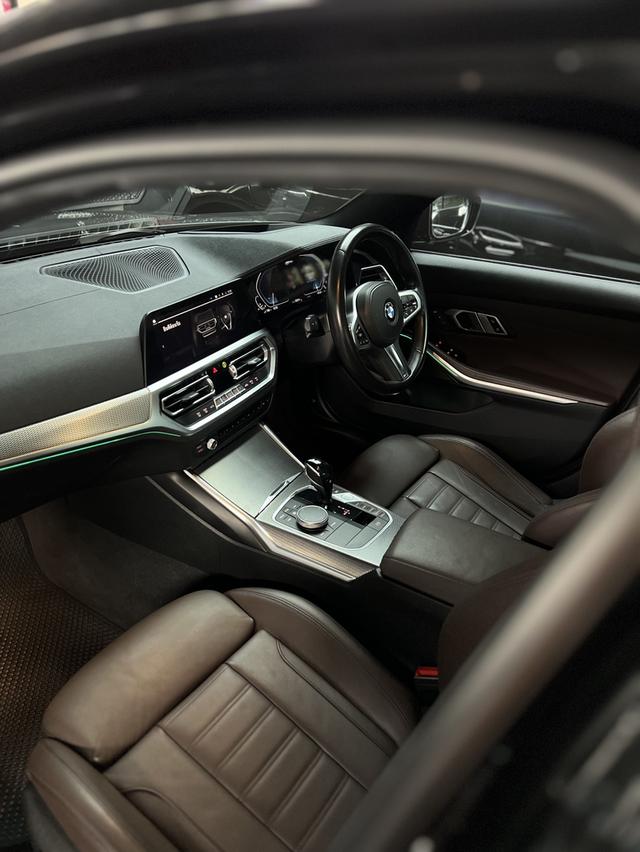 BMW 330e M Sport