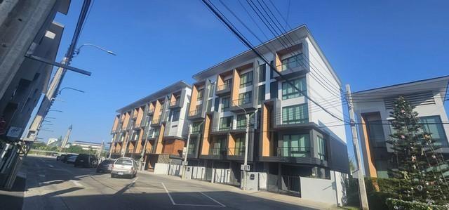 PB5995 ขาย โฮมออฟฟิศ ใหม่มือ1 มีให้เลือกชมหลายยูนิต โครงการ เจ ดับบลิว พาร์ค กรุงเทพกรีฑา 2