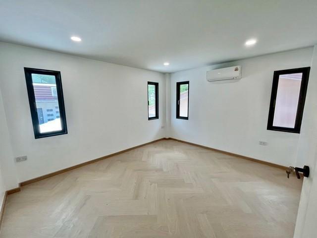 PP398 ขายบ้านเดียว หมู่บ้านเมืองทองการ์เด้น พัฒนาการ 69 รีโนเวทใหม่ทั้งหลัง Meuangthong Garden 11