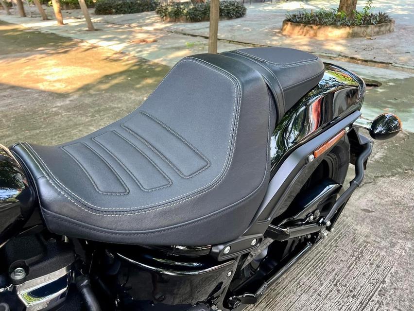 Harley Davidson Fat Bob รถปี 2020 8