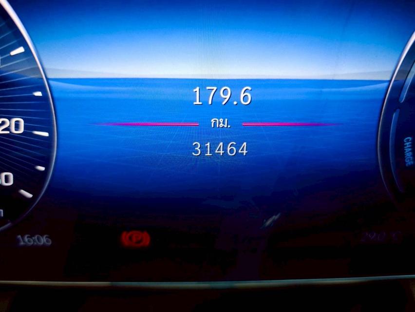รหัสรถ KPV8232 2024 BENZ GLC 350e AMG DYNAMIC Facelift โฉมปัจจุบัน Top