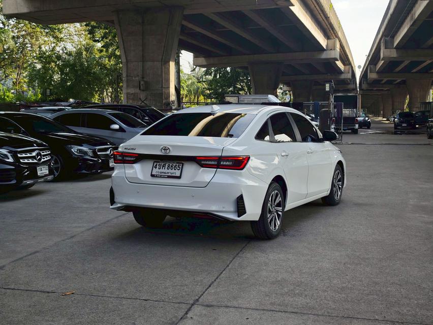 Toyota Yaris Ativ 1.2 premium Luxury ปี 2023 รูปที่ 3