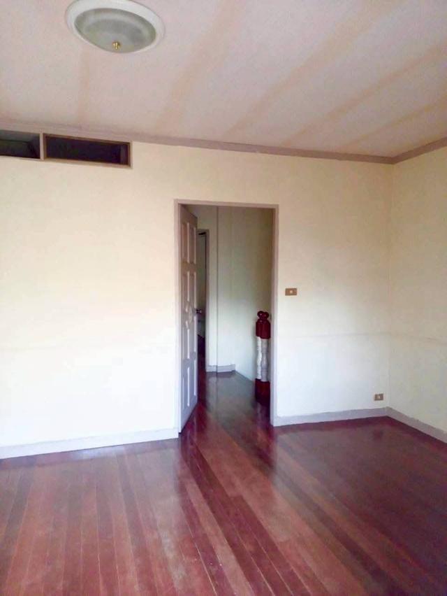 ขายที่ดินพร้อมบ้านเดี่ยว 2 ชั้น สไตล์คลาสสิก กรุงเทพนนท์ 14 ทำเลดี ใกล้ MRTแยกติวานนท์ 150 เมตร 11