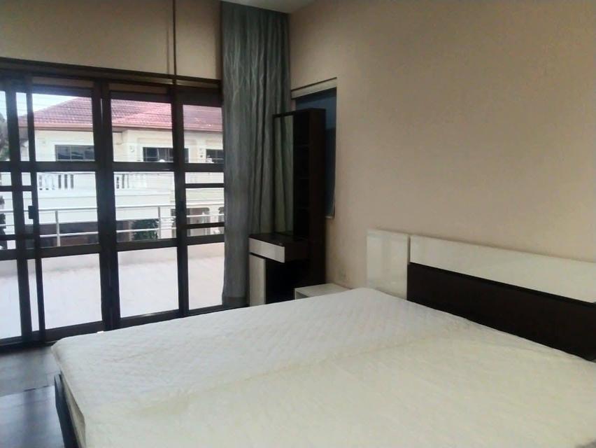 For rent pool villa European home place 15