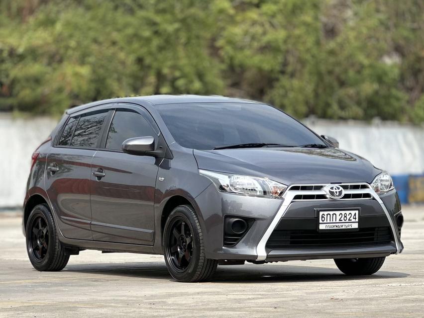 รหัสรถ PAT2024 📌 Toyota Yaris 1.2J AT ปี2016 สีเทา รูปที่ 3