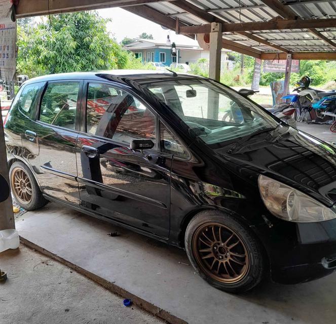 Honda Jazz ปี 2005 รถสวยวิ่งได้ดี พร้อมส่งมอบ 3