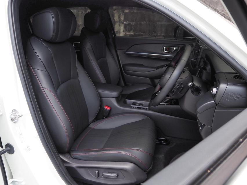 HONDA HRV 1.5 RS eHEV ปี 2023 12