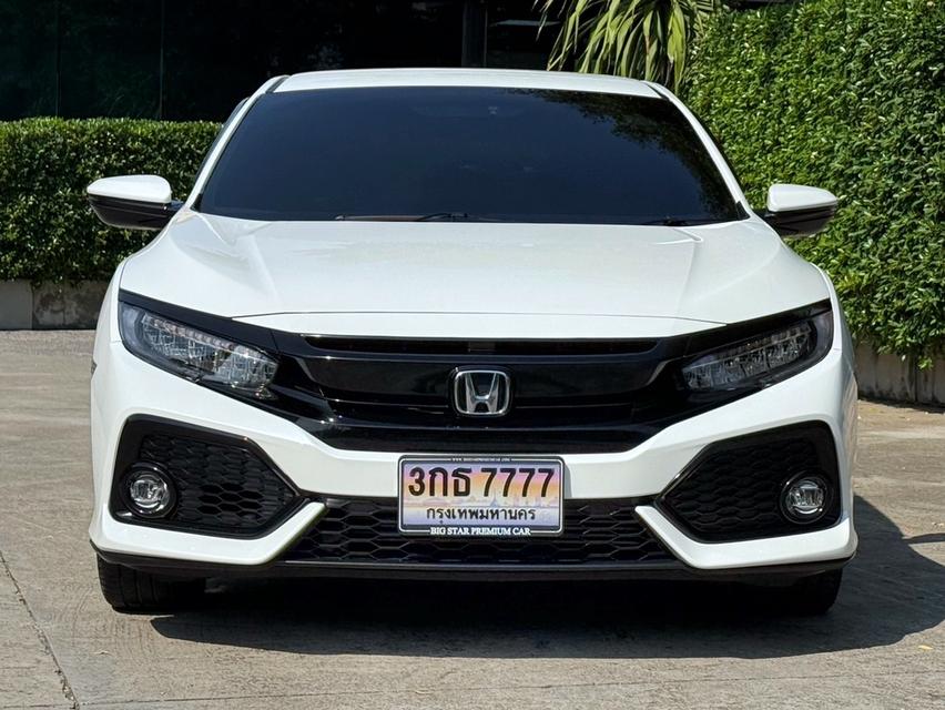 2019 HONDA CIVIC FK 1.5 TURBO รถมือเดียว รถวิ่งน้อยเพียง 60,000 กม สภาพป้ายแดง ประวัติศูนย์ครบ  รถไม่เคยมีอุบัติเหตุครับ รูปที่ 7