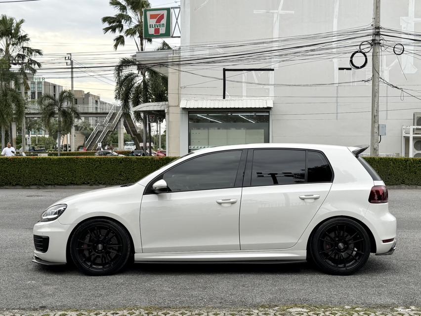 Volkswagen Golf GTI 5D (MK6) LCi ปี 2012