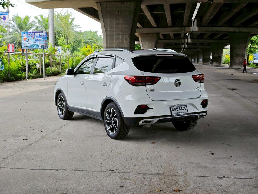 ขายรถ MG ZS 1.5X sunroof ปี 2022 สีขาว เกียร์ออโต้ 6