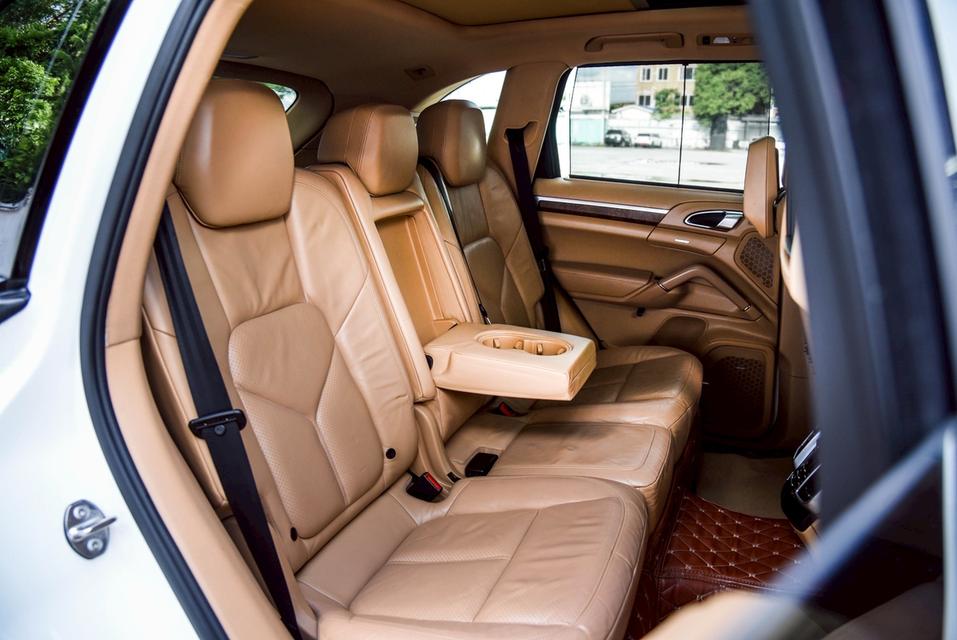 รหัสรถ CBL5367 Porsche CAYENNE 3.0 D 4WD AT 2012 14