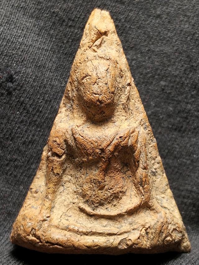 เปิดพระนางพญาพิษณุโลกเนื้อดินครับ