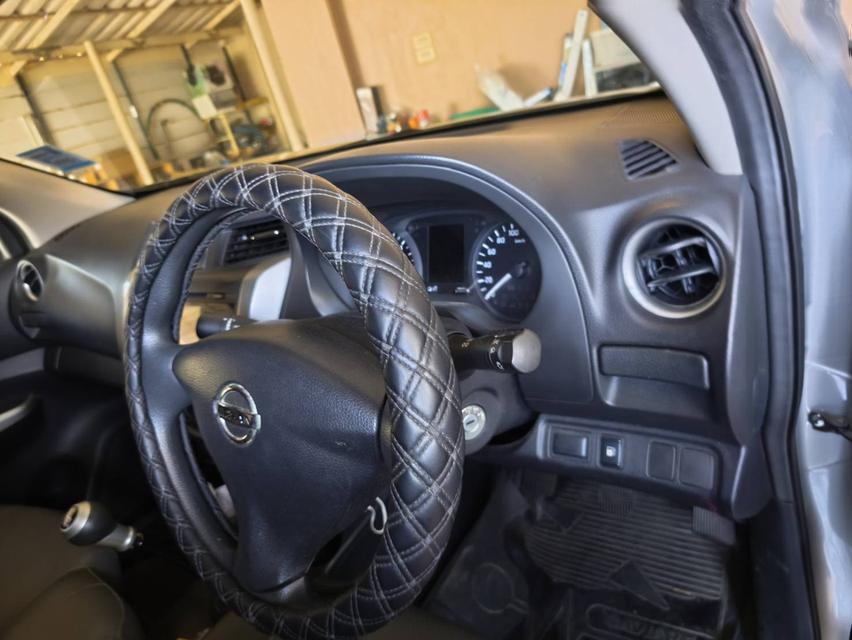 ขายรถสวยมือเดียว Nissan Navara NP300 SL ดีเซล กระบะสูง ปี 2015 ! ! ขับน้อย แค่ 5หมื่น กม. ไม่เคยชน เจ้าของขายเอง 12