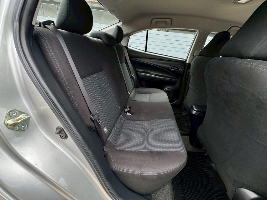 Toyota Yaris 1.2E AT 2018 รูปที่ 10