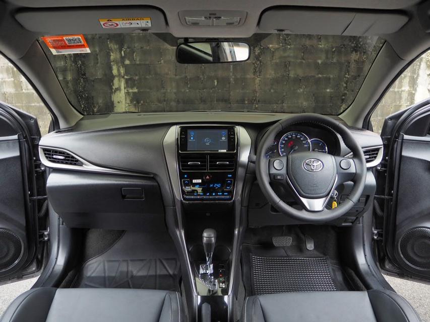 TOYOTA YARIS ATIV 1.2 SPORT ปี 2022 11