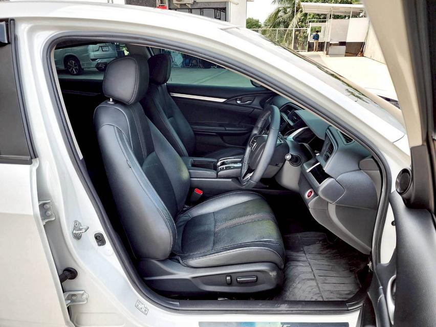 ขาย Honda Civic 1.8El ปี19 13