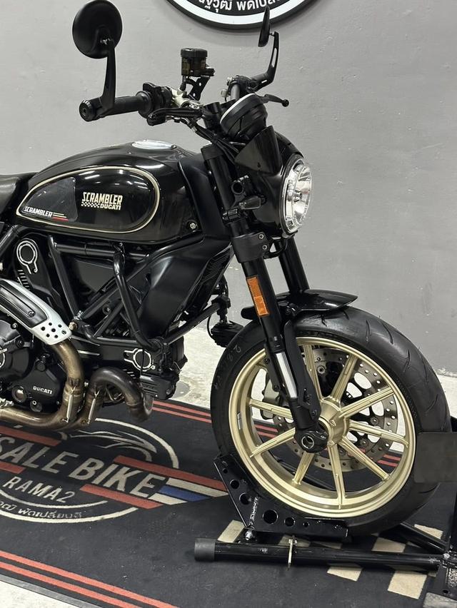 Ducati Scrambler 800 Cafe Racer (CR) ฟรีดาวน์ ออกรถ 0 บาท