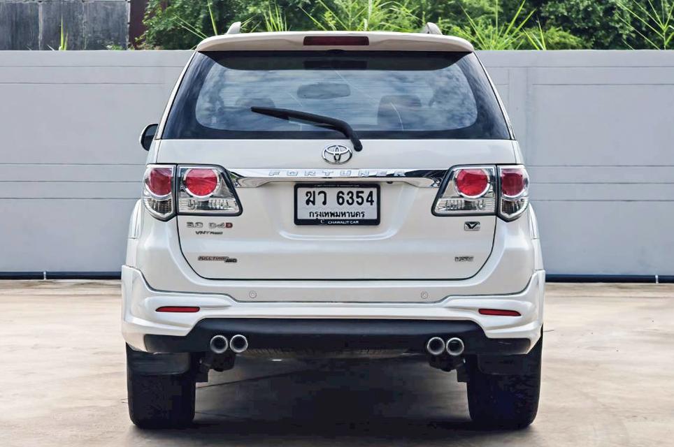 ขาย TOYOTA FORTUNER 3.0 V 4WD ปี 2012