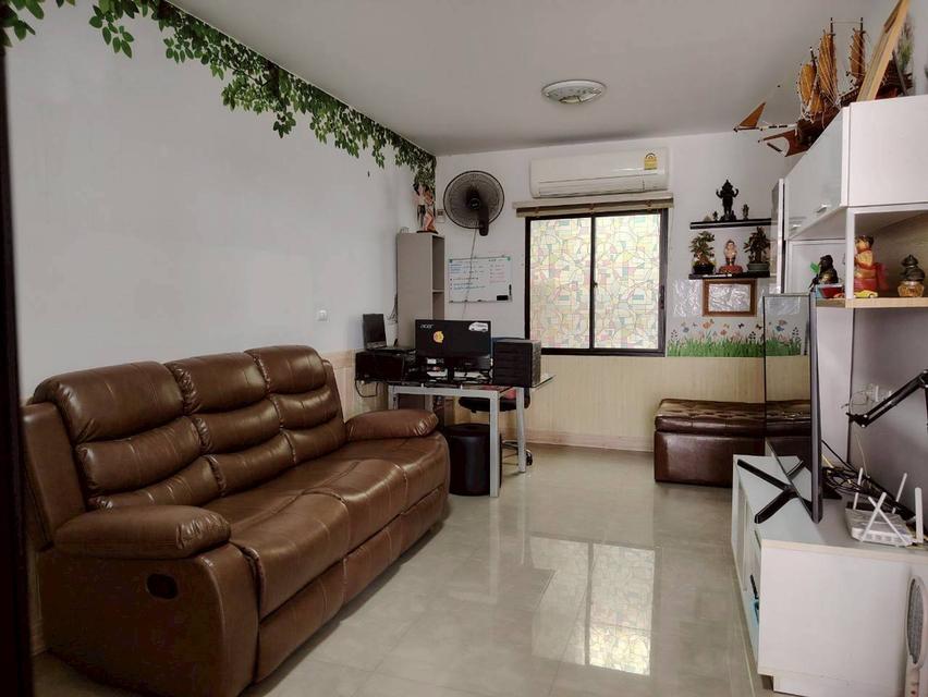 ทาวน์โฮม ในโครงการบ้านเดี่ยวเพื่อคุณภาพชีวิตที่ดีกว่า 2