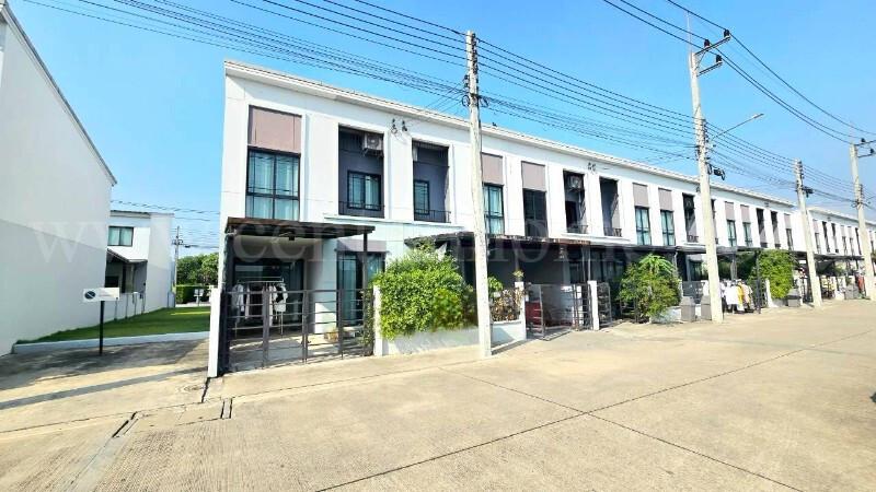 ทาวน์โฮม พลีโน่ รังสิต - ปทุมธานี หลังริม ตกแต่งสวย พร้อมอยู่ 17