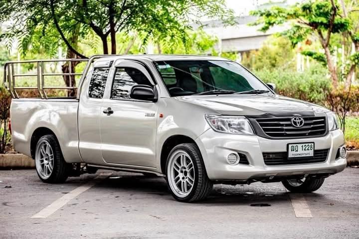 ขาย TOYOTA HILUX VIGO CHAMP