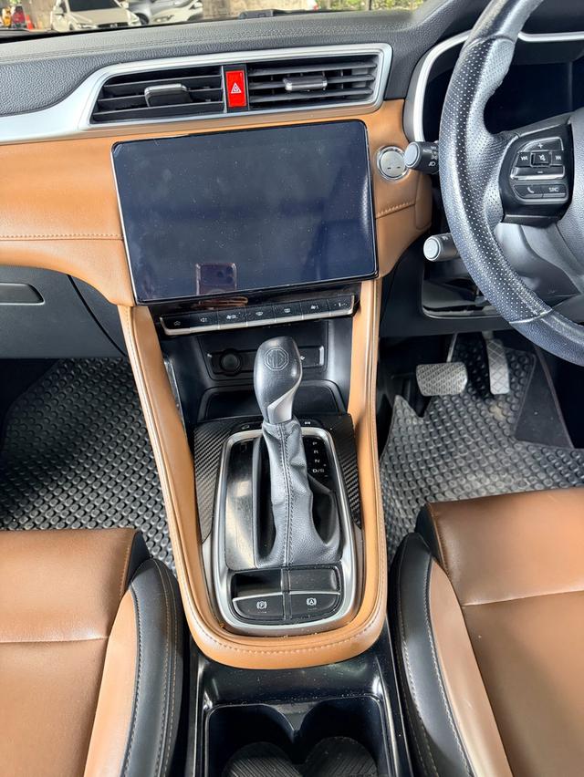 2022 MG ZS 1.5 X+ Sunroof AT รถสวย มือเดียว ป้ายแดง รุ่นท๊อป ออฟชั่นครบ พร้อม Sunroof รูปที่ 11