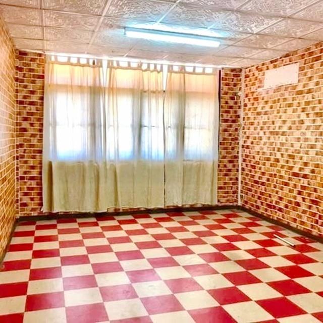 รร. นานาชาติเวลส์ 500 ม.ให้เช่าอาคาร 3ชั้น 6นอน สุขุมวิท 52-54-56 22ตร.วา. 242ตร.ม. BTS อ่อนนุช 400 ม.ย่านสุขุมวิท ตลาดพ