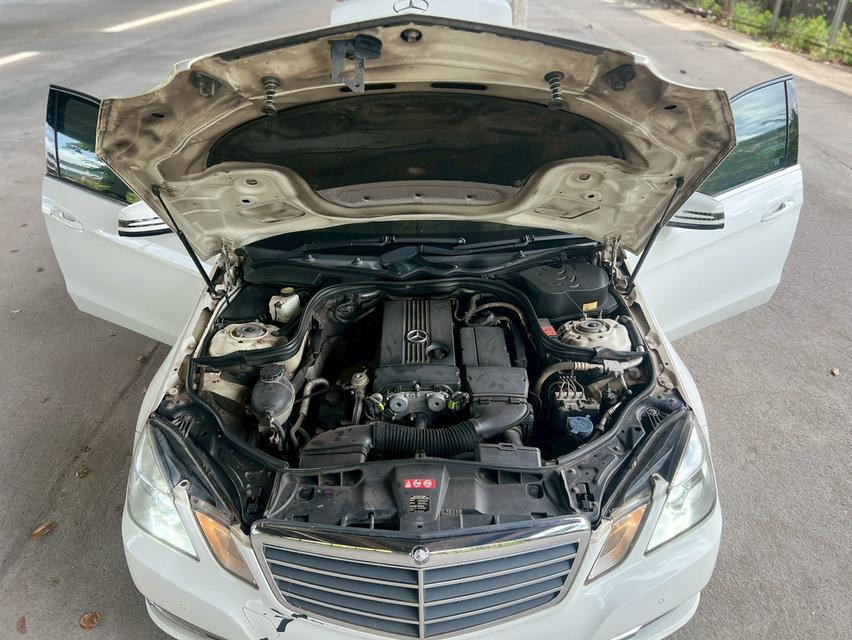 ขายรถ Benz E200 NGT W212 ปี 2013 สีขาว เกียร์ออโต้ 16