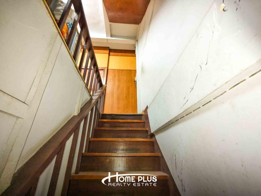 🏢 ขายด่วนอาคารพาณิชย์ 3 ชั้น 2 คูหา ทำเลทองใจกลางสาทร–สีลม 5