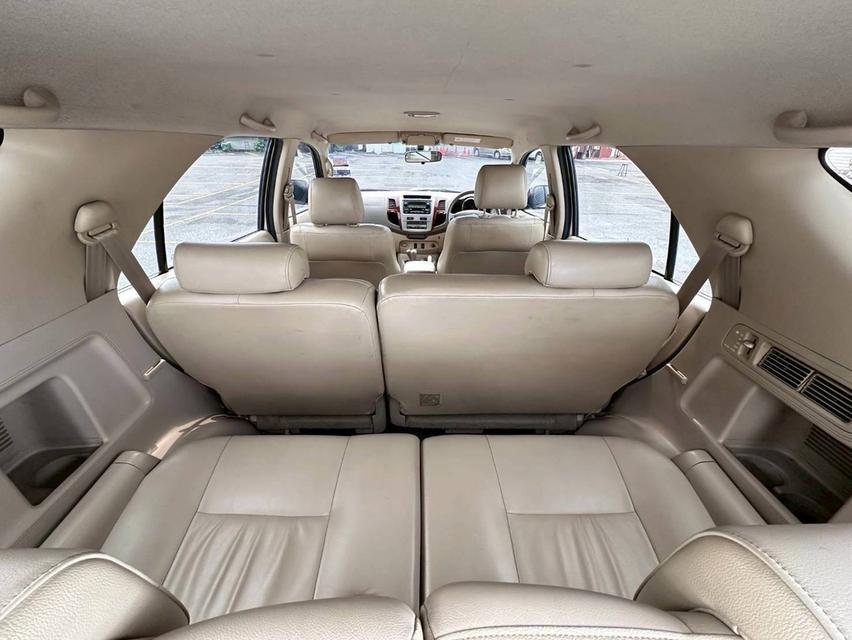 รหัสรถ QT1810 Toyota Fortuner 3.0 V เกียร์ Auto ขับ4 สีบรอนซ์ทอง ปี2006 14