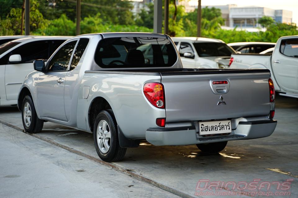 2010 MITSUBISHI TRITON MEGA CAB 2.4 GLX ( 9243 ) 4