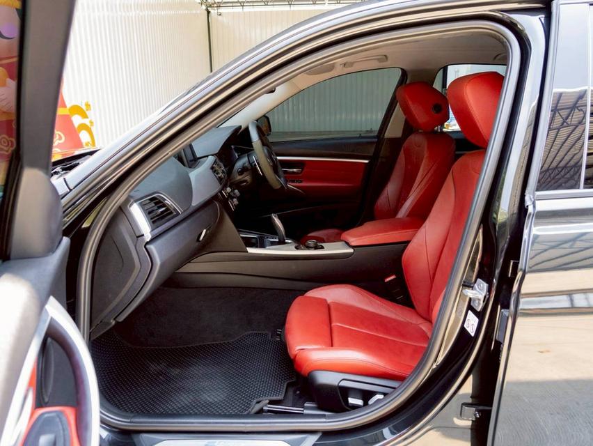 BMW 330e 2.0 Sport ปีจด 18 รูปที่ 8