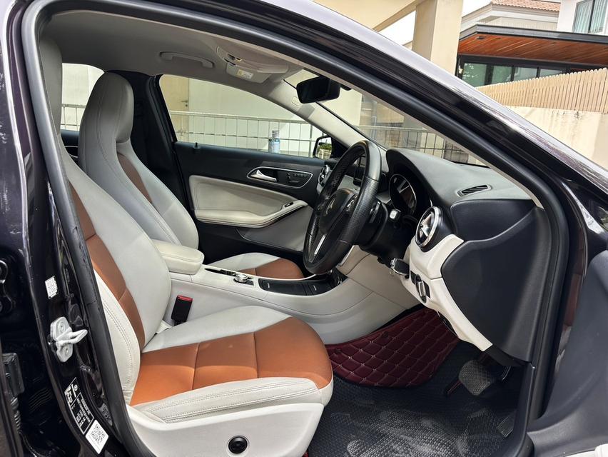 ปี2015 Mercedes-Benz GLA200 1.6 URBAN มือเดียวออกห้าง สีเดิมทั้งคัน รูปที่ 10