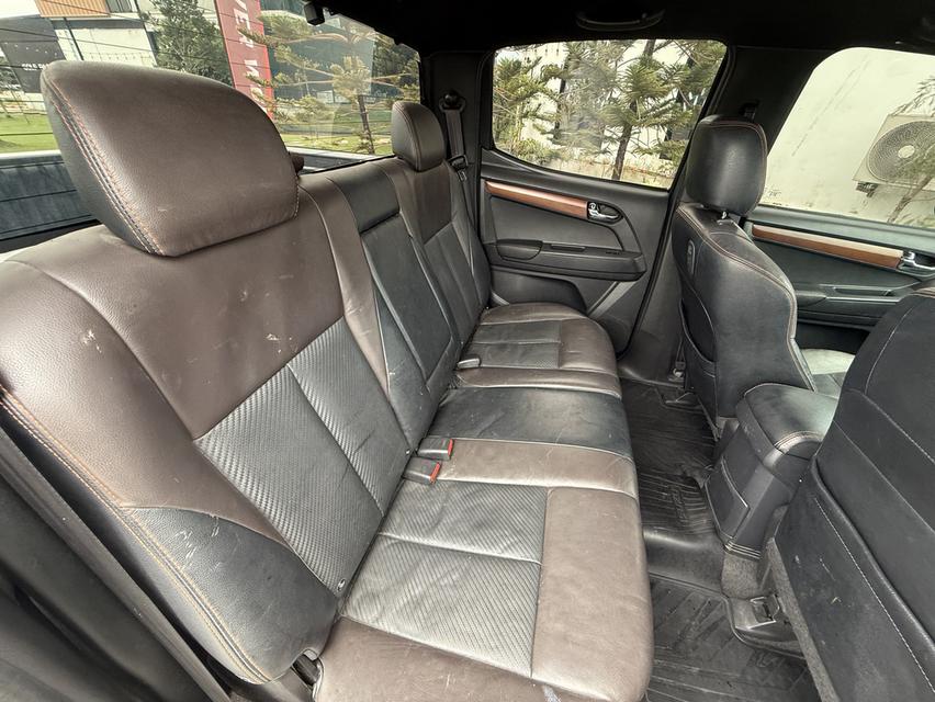 2017 ISUZU D-MAX Vcross max 3.0 Z-Prestige AT 4WD2017 ISUZU D-MAX Vcross max 3.0 Z-Prestige AT 4WD 10