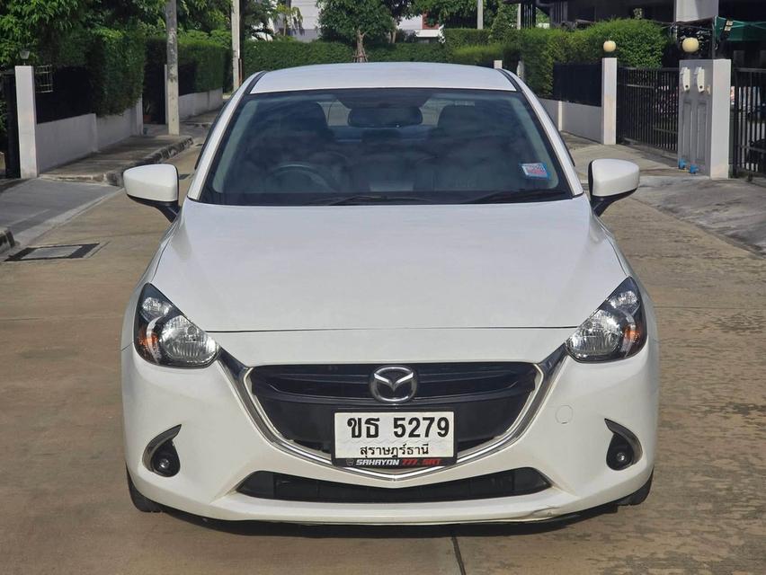 Mazda2 ดีเซล 4ประตู ปี 2015 ราคาไม่ถึง 2 แสน รถสวยมากพร้อมใช้