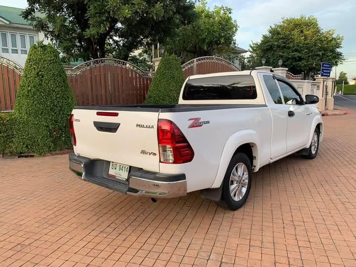 TOYOTA HILUX HERO 2020 สีขาว 3