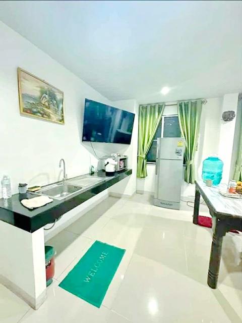 เชียงใหม่ Star Avenue 5 หางดง 1.8 กม.ให้เช่าทาวน์โฮม 2 นอน 2 น้ำ Big C หางดง 3.6 กม. แยกสะเมิง 1.3 กม. 4