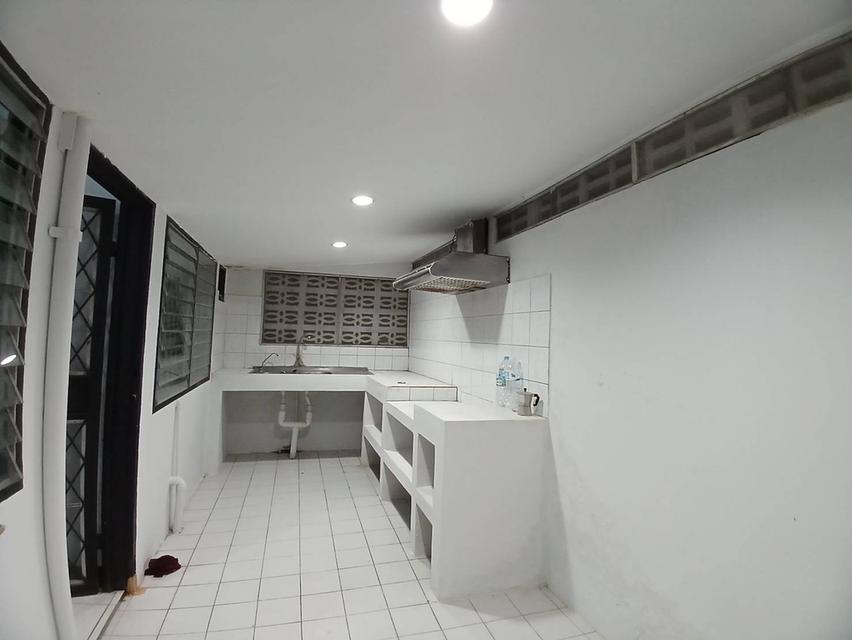 ขายบ้านเดี่ยว2ชั้น หมู่บ้านนักกีฬาแหลมทอง ซอยกรุงเทพกรีฑา39 (N.1348) 13