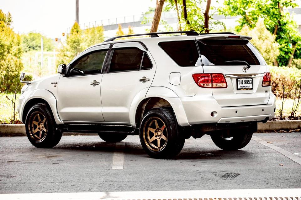 TOYOTA FORTUNER 3.0V 4WD สีเทา เกียร์ออโต้ ปี 2007  8