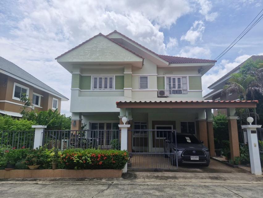 ให้เช่า บ้านเดี่ยว มบ.ภัคภิรมย์ ศรีนครินทร์ 3นอน 75 ตร.ว พร้อมเฟอร์นิเจอร์ ใกล้ ซีคอนสแควร์​  ใกล้ BTS สวนหลวง ร.9 1