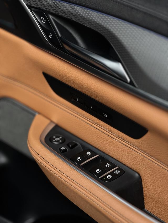 BMW 630i GT M Sport 8