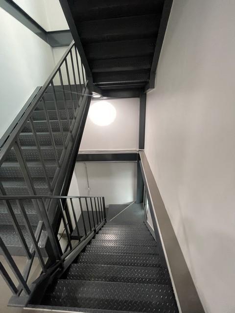 โฮมออฟฟิศพร้อมโกดัง500ตร.ม.ย่านทาวน์อินทาวน์ลาดพร้าวรามคำแหงเลียบด่วนขตวังทองหลาง 5