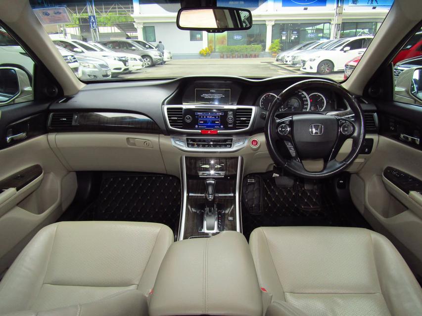 รูป 2013 Accord 2.0EL i-vtec sedan 6